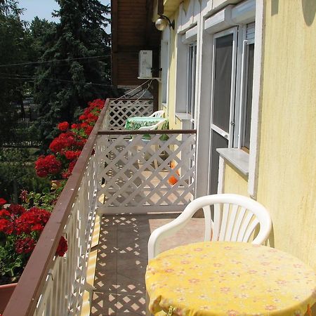 Olga Apartmanház Apartman Hajdúszoboszló Kültér fotó